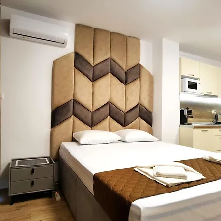 Apartment Cabacum Pleasure Beachfront - 50m To And Pool *
